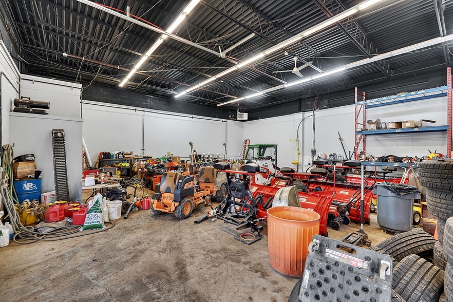 More Photos Of 9992 Main St, Clarence Warehouse For Sale