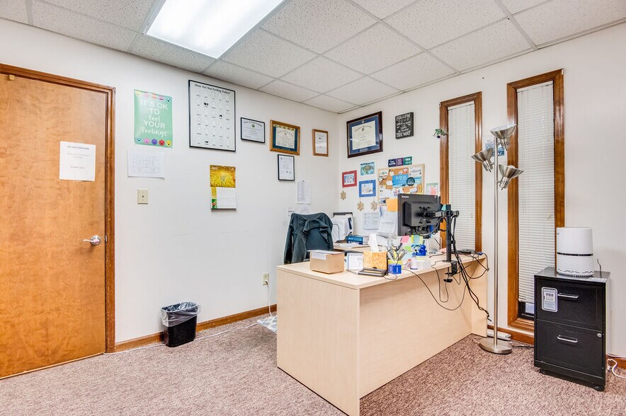 More Photos Of 231 Memorial Dr, Jacksonville Medical For Sale