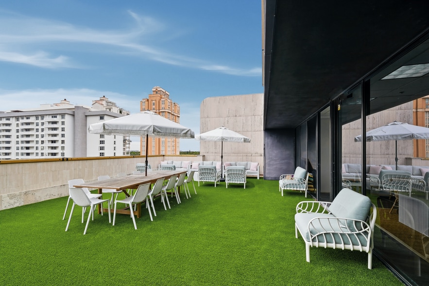 More Photos Of 550 Biltmore Way, Coral Gables Medical For Lease