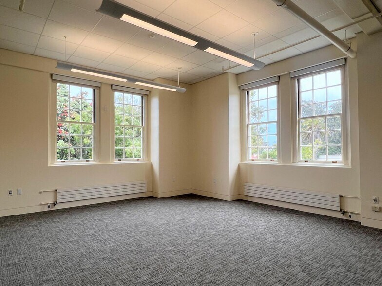 More Photos Of 39 Mesa St, San Francisco Office Residential For Lease