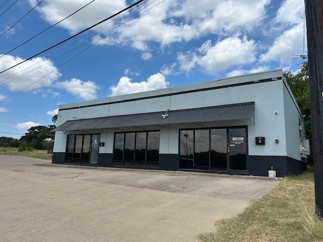 More Photos Of 1801 Southeast Pky, Azle Office For Sale