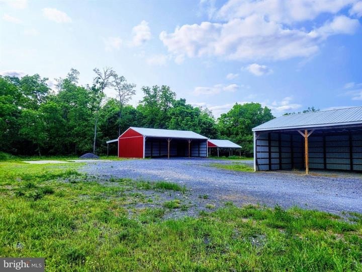 More Photos Of 215 Burkharts ln, Martinsburg Flex For Lease