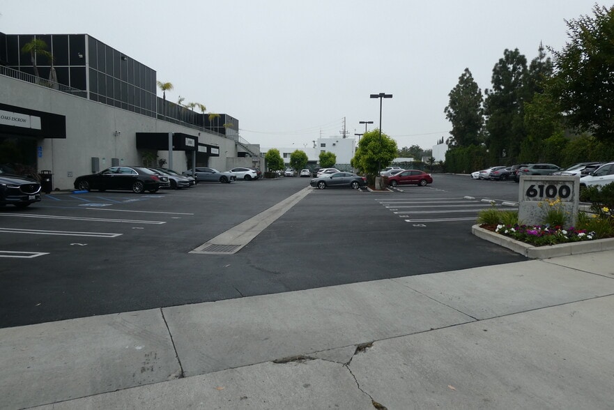 More Photos Of 6100-6120 San Fernando Rd, Glendale Office For Sale