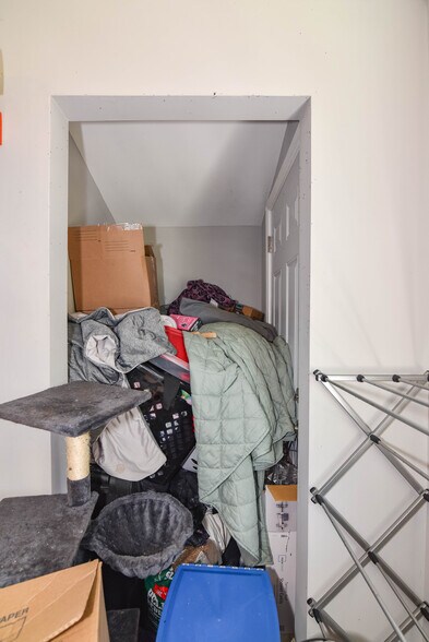 More Photos Of 3 Market St, Aberdeen Multifamily For Sale