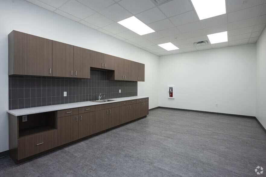 More Photos Of 121 Logistics Dr, Gaffney Unknown For Lease