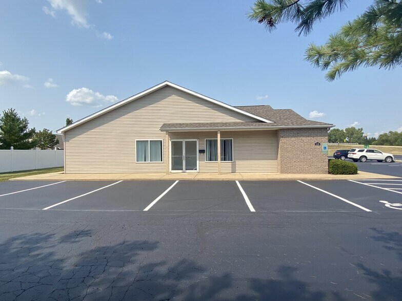 More Photos Of 1110 Arbor Dr, Decatur Medical For Sale