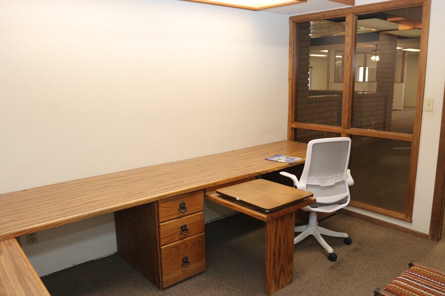 More Photos Of 428 E Southern Ave, Tempe Office For Sale