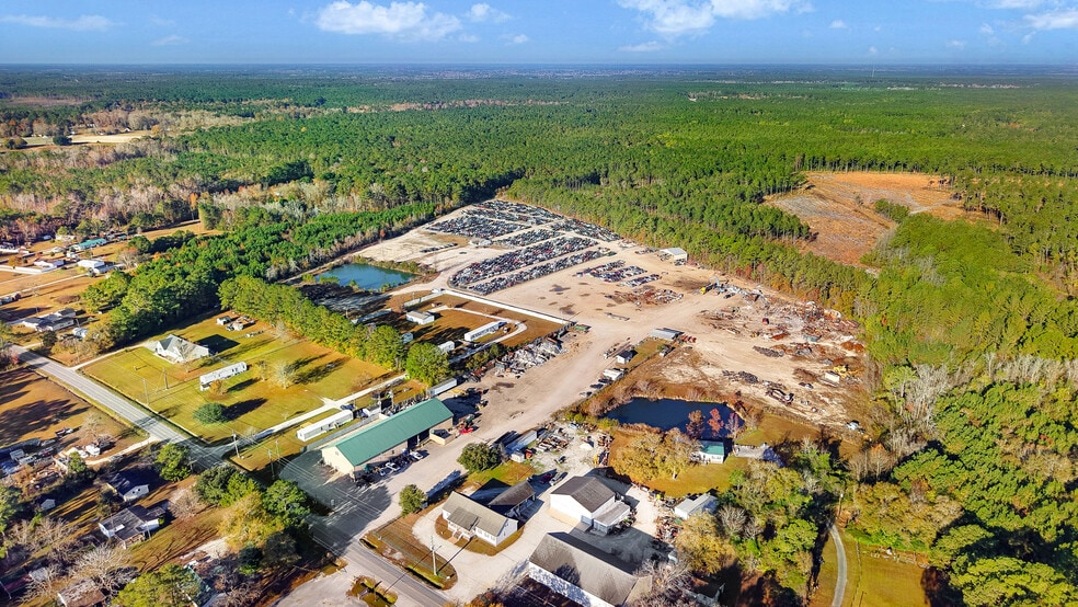 More Photos Of 2014 Blue Creek Rd, Jacksonville Warehouse For Lease