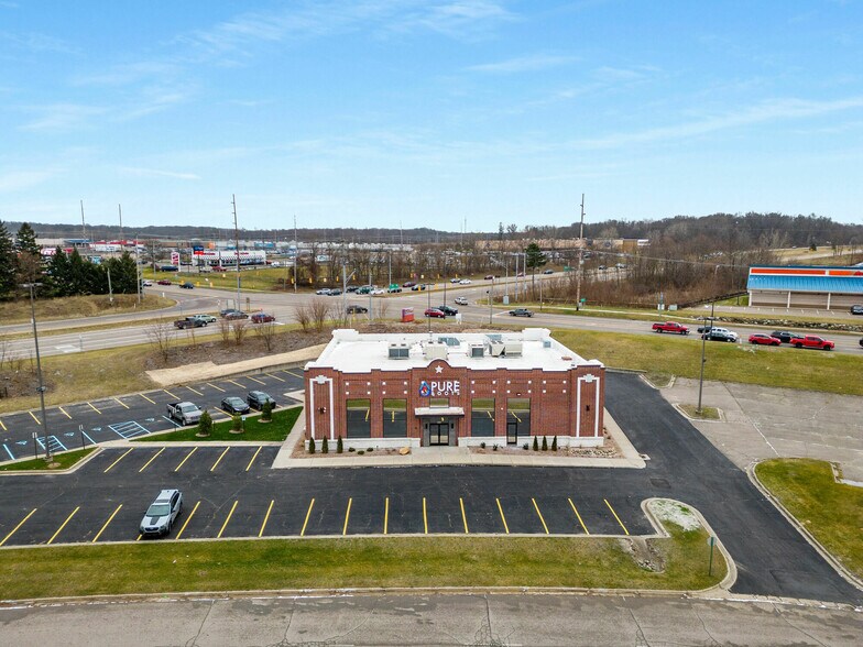 More Photos Of 5805 Beckley Rd, Battle Creek Restaurant For Sale