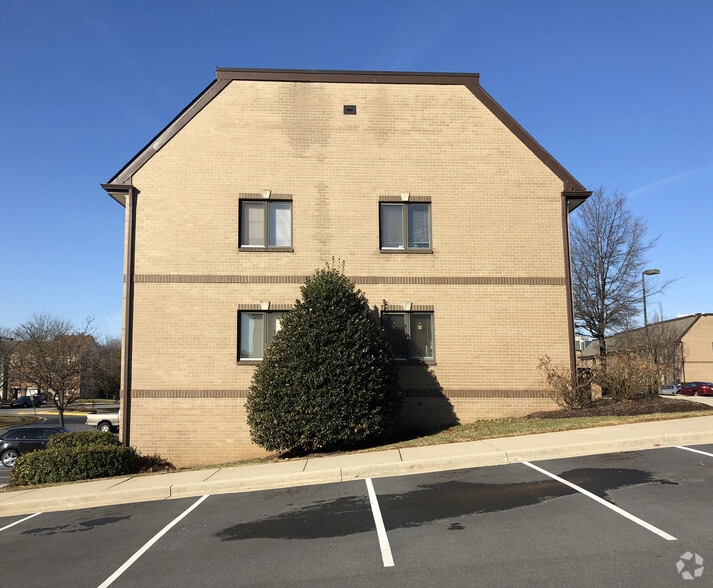 More Photos Of 7245-7251 Hanover Pky, Greenbelt Office For Sale