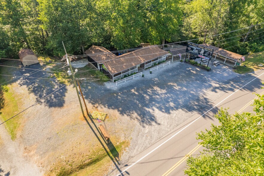 More Photos Of 14622 North Carolina 226, Spruce Pine Freestanding For Sale