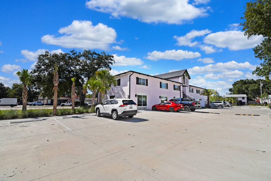 More Photos Of 3000 N Ponce De Leon Blvd, Saint Augustine Storefront Retail Office For Lease