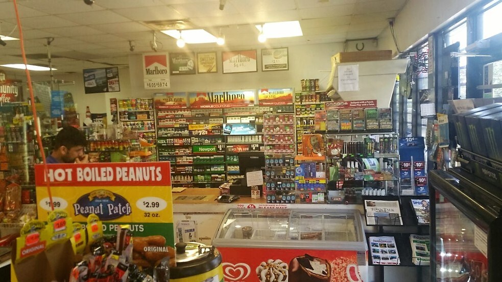 More Photos Of 4000 Highway 28 E, Pineville Service Station For Sale