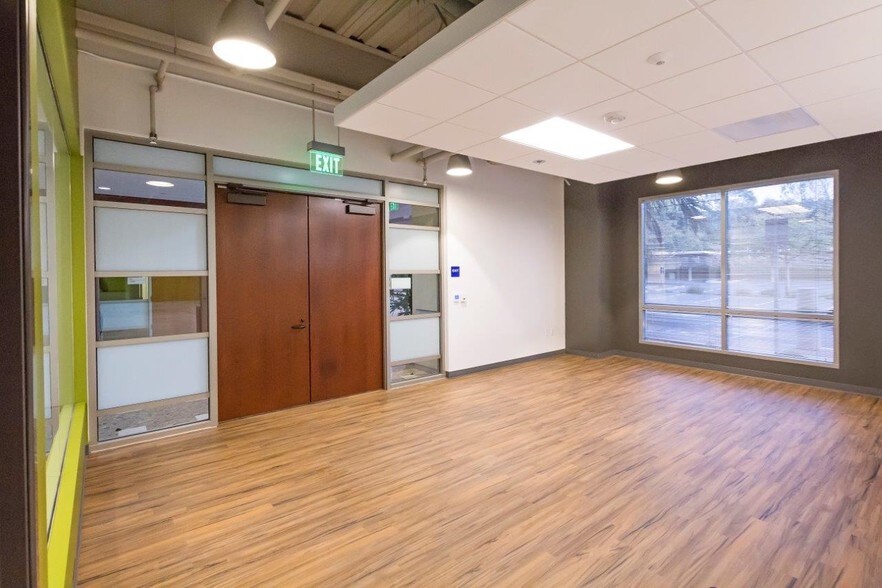 More Photos Of 2173 Salk Ave, Carlsbad Unknown For Lease