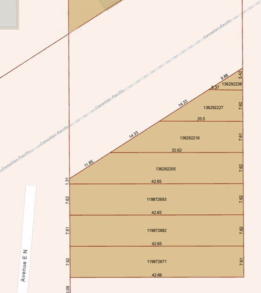 More Photos Of 112 E Av N, Saskatoon Land For Lease