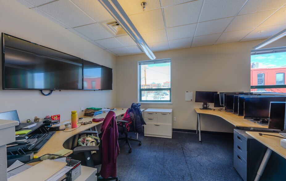 More Photos Of 1731 15th St, Boulder Office For Lease