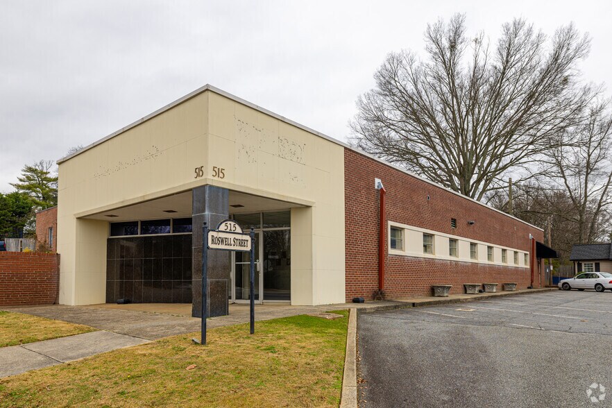 More Photos Of 515 Roswell St, Marietta Office For Lease