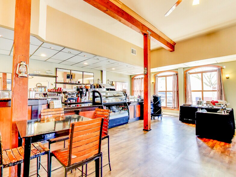More Photos Of 1301-1303 High St, Alameda Storefront Retail Residential For Sale