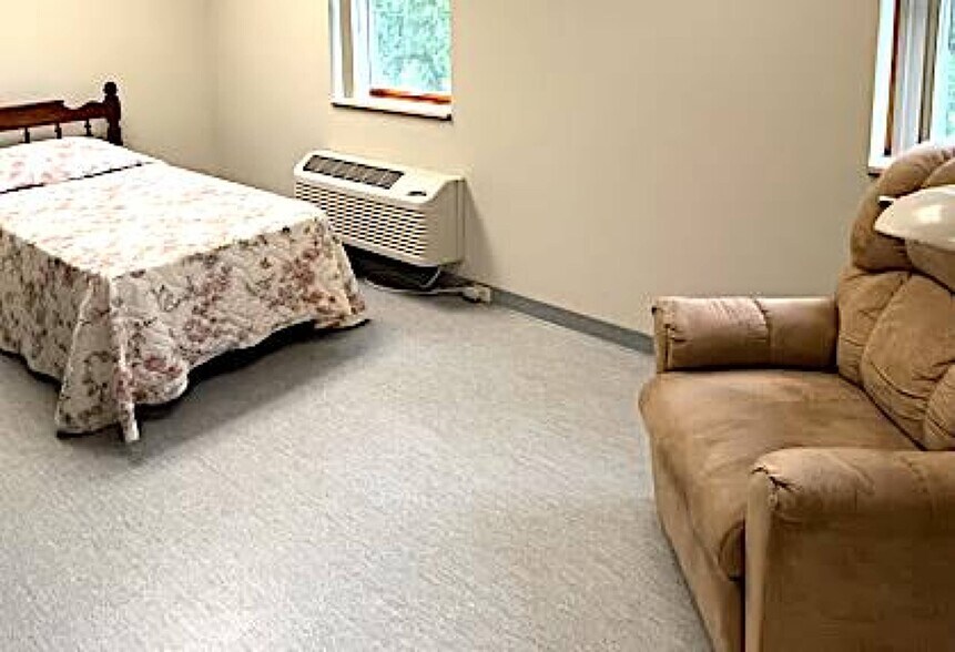 More Photos Of 2408 W Heading Ave, West Peoria Healthcare For Sale