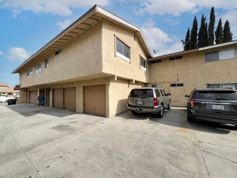 More Photos Of 1908 E Coral Ave, Orange Apartments For Sale