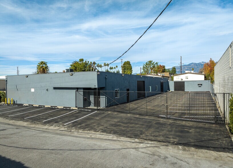 More Photos Of 319 Agostino Rd, San Gabriel Manufacturing For Lease