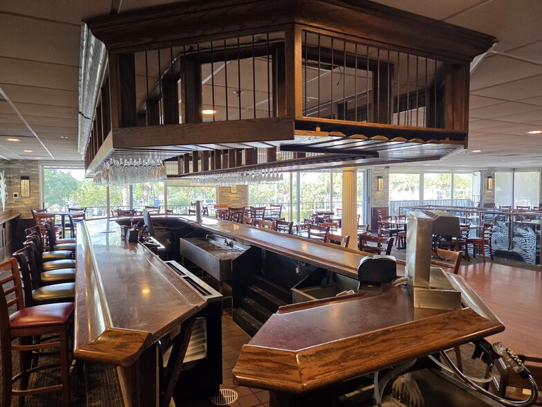 More Photos Of 3496 N Ocean Blvd, Fort Lauderdale Storefront Retail Office For Sale