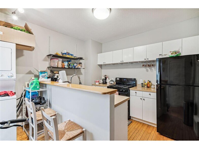 More Photos Of 3201 Polk St NE, Minneapolis Apartments For Sale