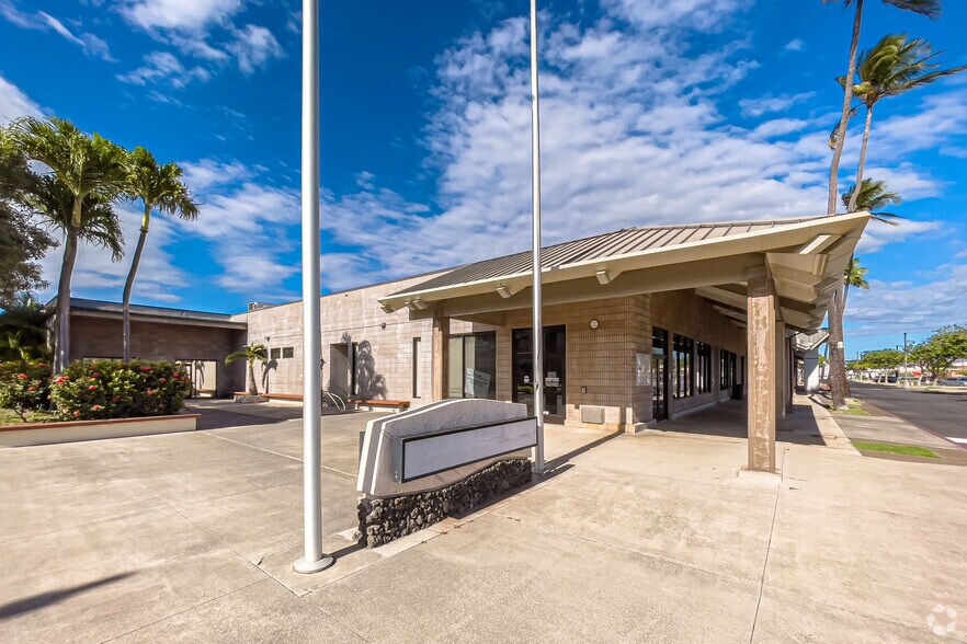 More Photos Of 70 E Kaahumanu Ave, Kahului Unknown For Lease