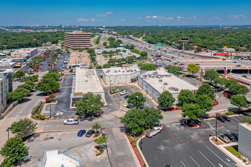 More Photos Of NW Loop 410 @ Blanco Rd, San Antonio Unknown For Lease