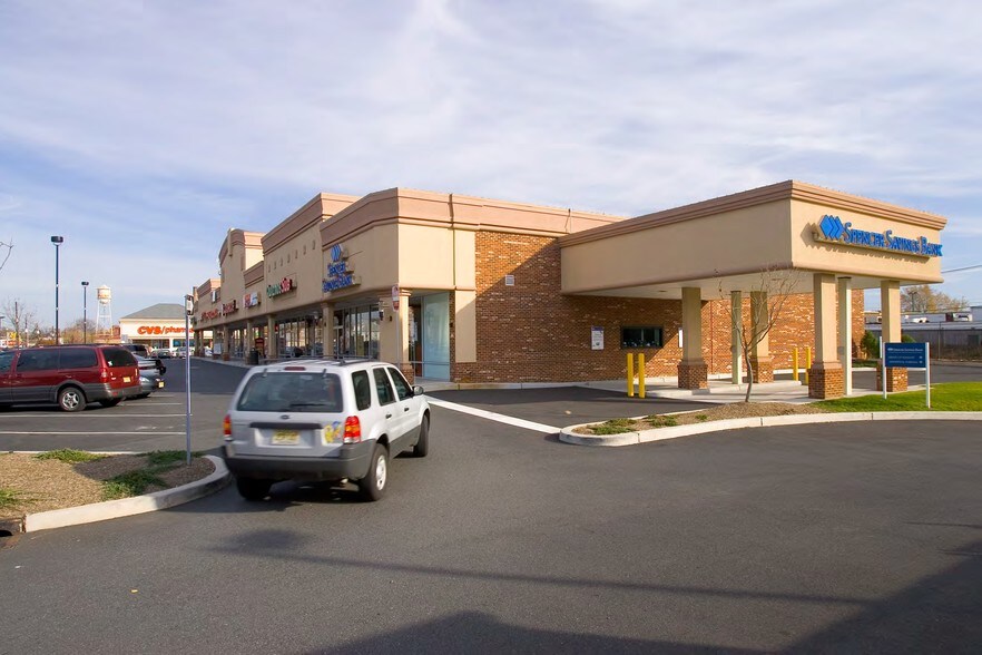 More Photos Of 301-329 North Ave, Garwood Unknown For Lease