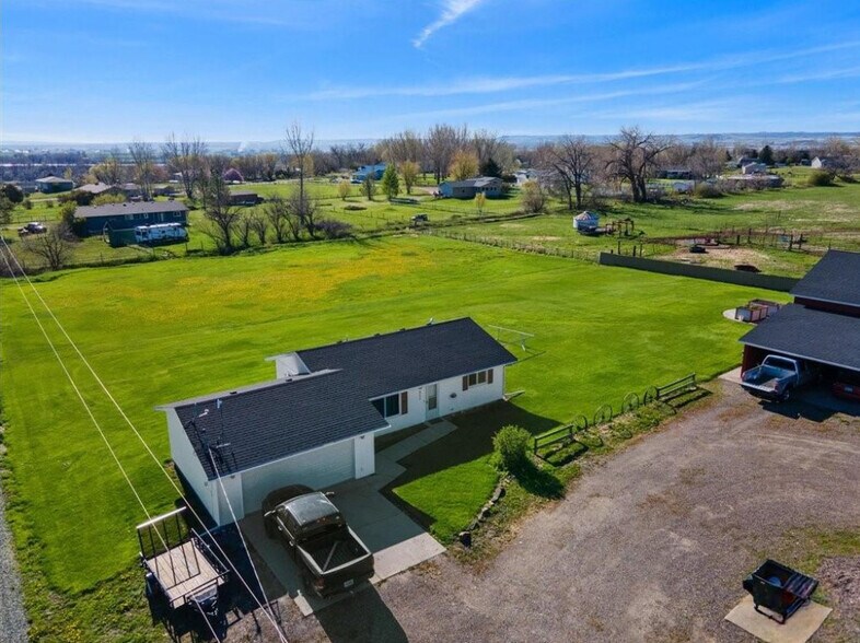 More Photos Of 6732 Shepherd Rd E, Shepherd Apartments For Sale