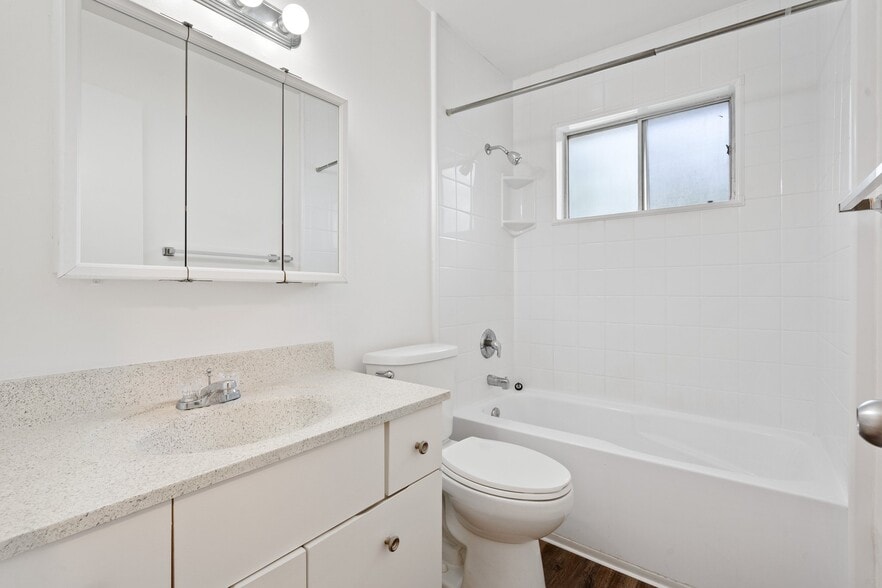 More Photos Of 4840 San Pablo Dam Rd, El Sobrante Apartments For Sale
