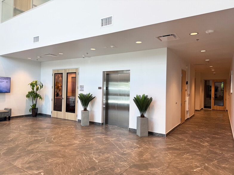 More Photos Of , Las Vegas Office For Sale