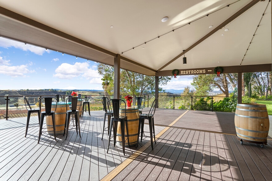 More Photos Of 40620 Calle Contento, Temecula Winery Vineyard For Sale