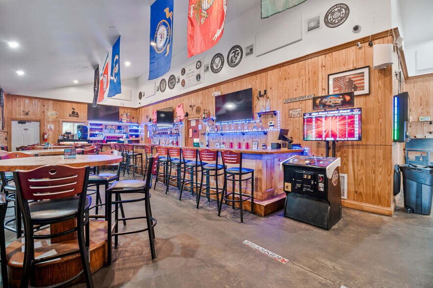 Primary Photo Of 2579 Douglas Ave, Brewton Restaurant For Sale