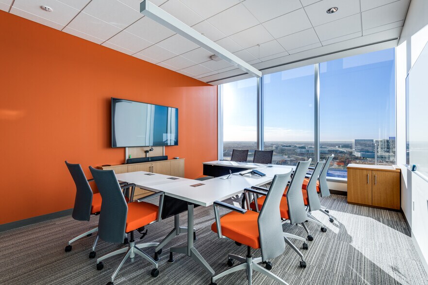 More Photos Of 7900 Windrose Ave, Plano Office For Lease