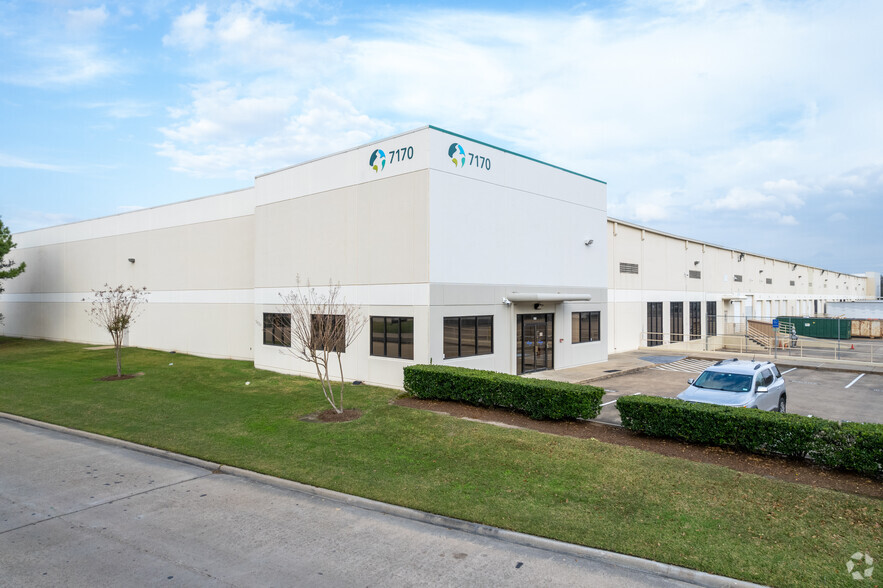 Primary Photo Of 7170 W 43rd St, Houston Warehouse For Lease