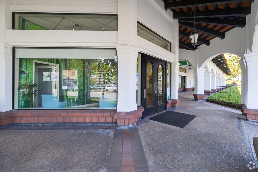 More Photos Of 162 S Rancho Santa Fe Rd, Encinitas Storefront Retail Office For Lease