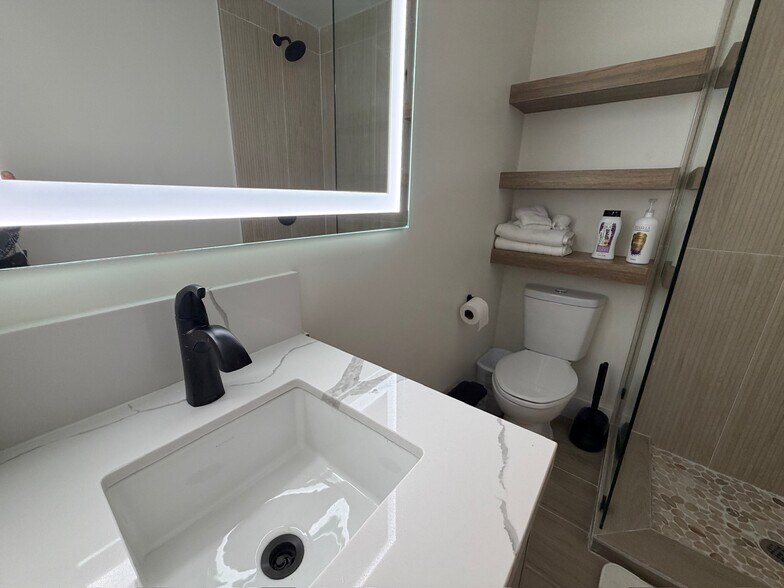 More Photos Of 2502 Tamarind Dr, Hutchinson Island Hotel For Sale