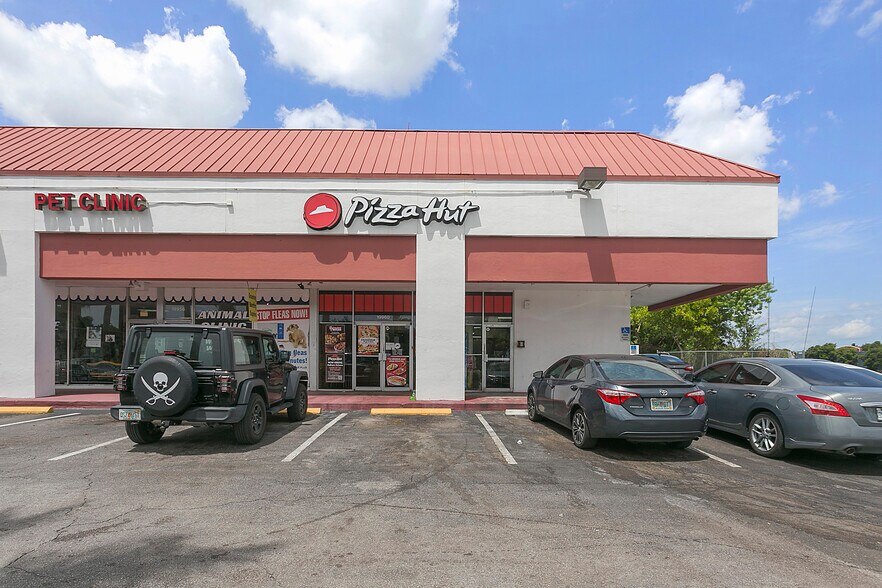 More Photos Of 19904 NW 2nd Ave, Miami Unknown For Lease