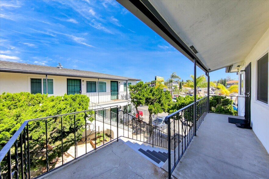 More Photos Of 7025 Boulevard Dr, La Mesa Apartments For Sale