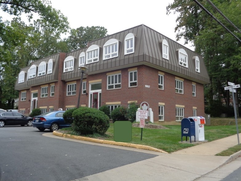 More Photos Of 10619 Jones St, Fairfax Office For Lease