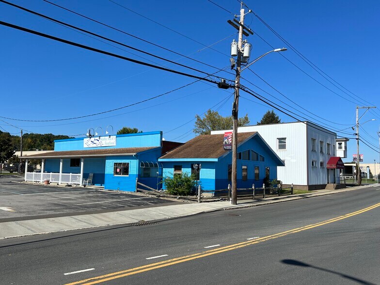 More Photos Of 251 N Main St, Mechanicville Restaurant For Sale