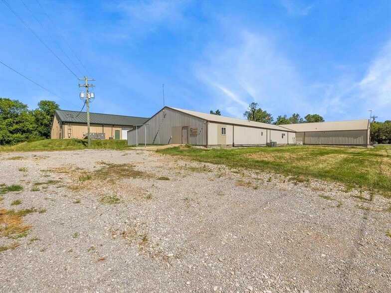 More Photos Of 6976 W Louisville Ln, Owensboro Light Manufacturing For Sale
