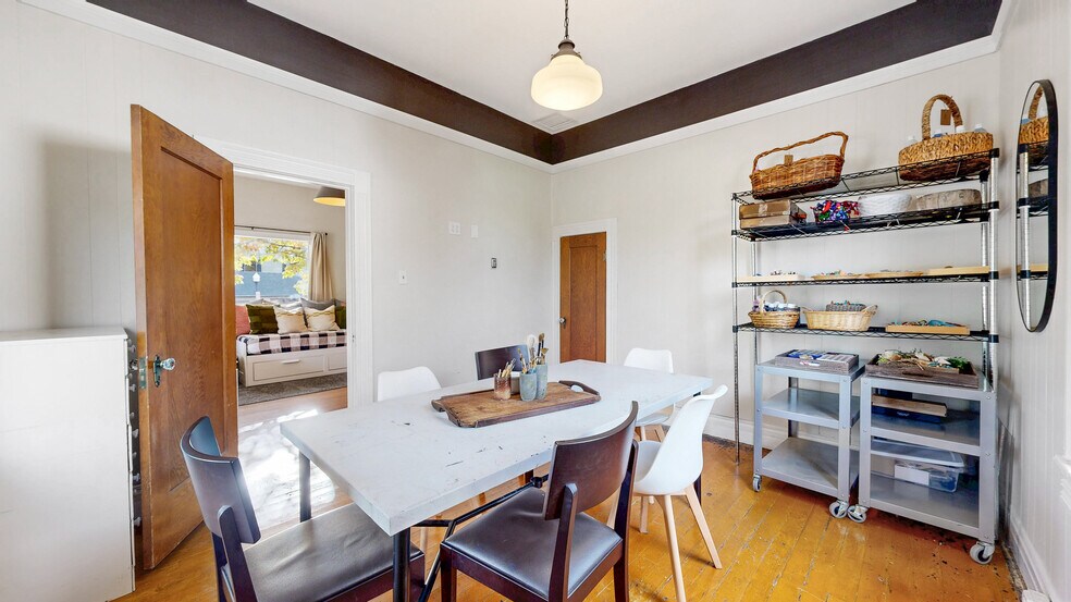 More Photos Of 100 W Cleveland St, Lafayette Office Residential For Sale