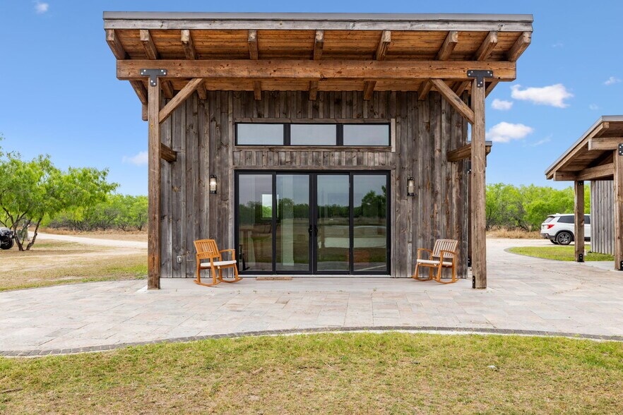 More Photos Of 141 S Private Road 1026, Kingsville Land For Sale