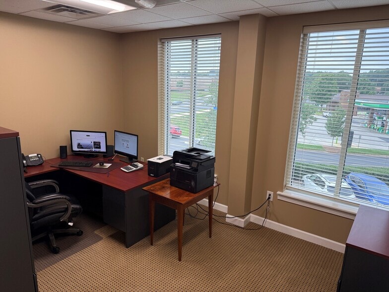 More Photos Of 2435 Plantation Center Dr, Matthews Medical For Sale