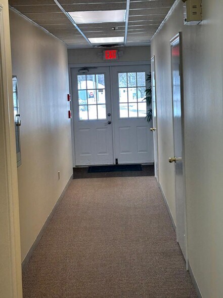 More Photos Of 241 Main St, Townsend Office Residential For Sale