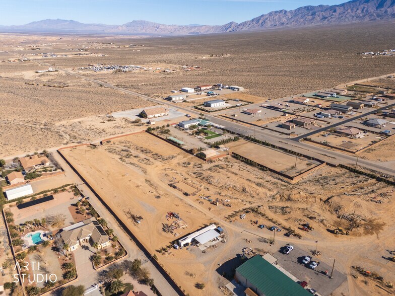 More Photos Of 3767 S Scenic Blvd, Littlefield Flex For Sale