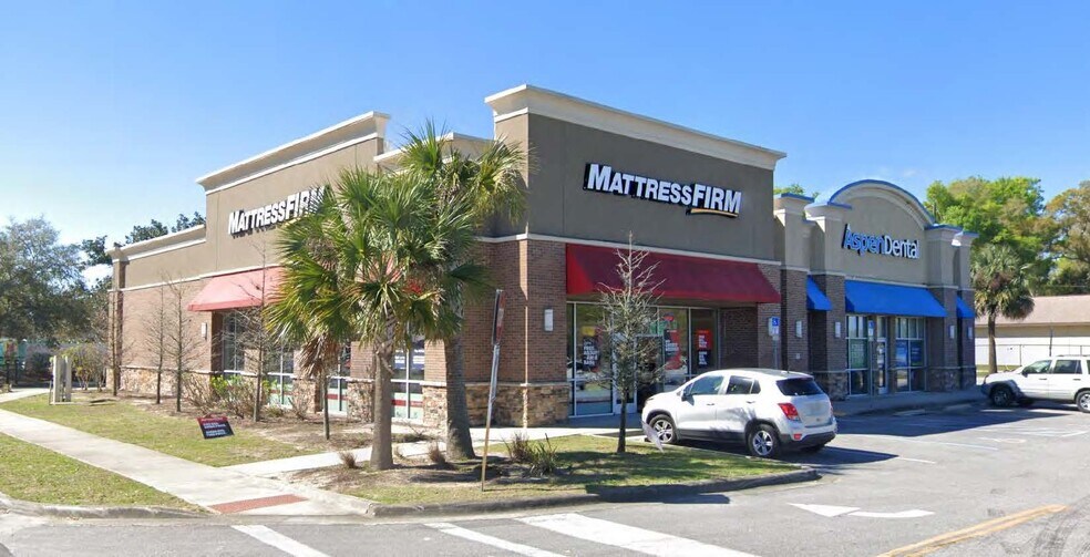 Primary Photo Of 250 E International Speedway Blvd, Deland Freestanding For Sale